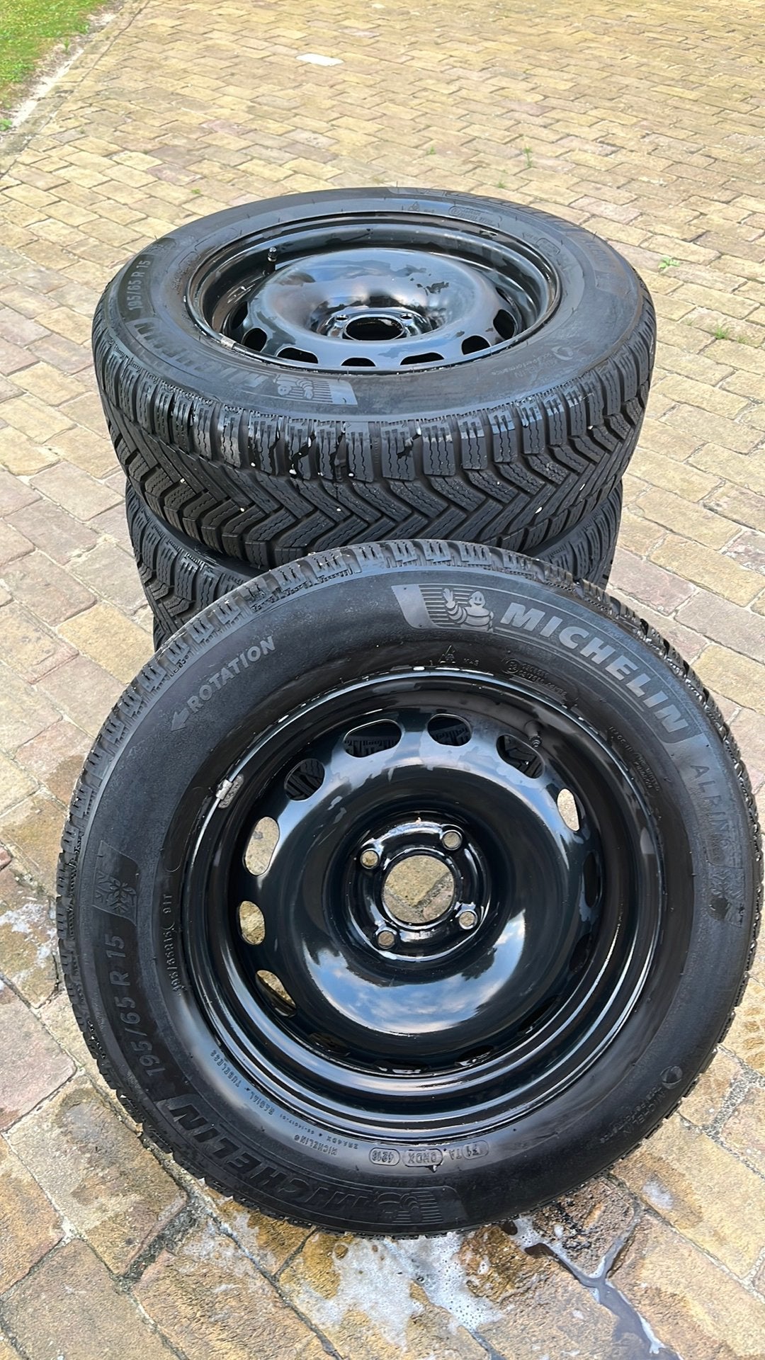 Set winterbanden Michelin 195/85 R 15, Ophalen, 15 inch, Banden en Velgen, Winterbanden
