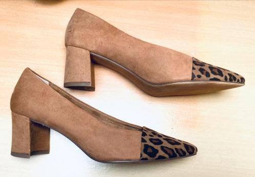 Marco Tozzi schoenen maat 37 [DM], Schoenen met lage hakken, Bruin, Nieuw, Ophalen of Verzenden