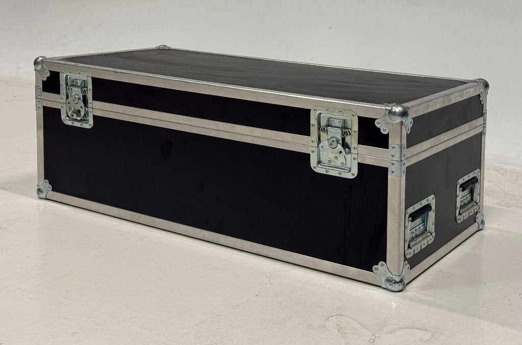 flight case, Ophalen, Zo goed als nieuw