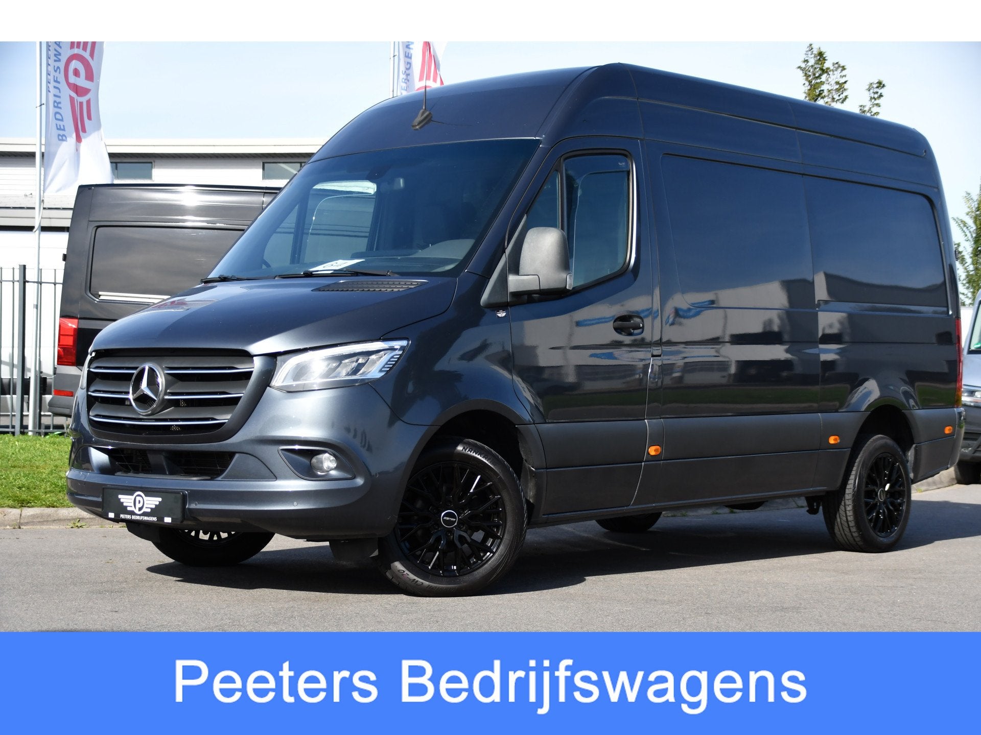 Mercedes-Benz Sprinter 319 V6 3.0 CDI L2H2 PB Edition Camera, Auto's, Automaat, Achterwielaandrijving, Gebruikt, 190 pk