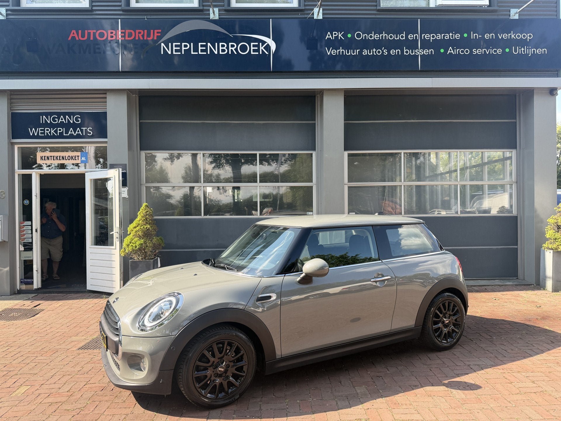 MINI 3-deurs 1.5 One Pepper Bj 2018 Km 105.000 Nap 1e eigena, Auto's, Voorwielaandrijving, Dealer onderhouden, Stof, Gebruikt