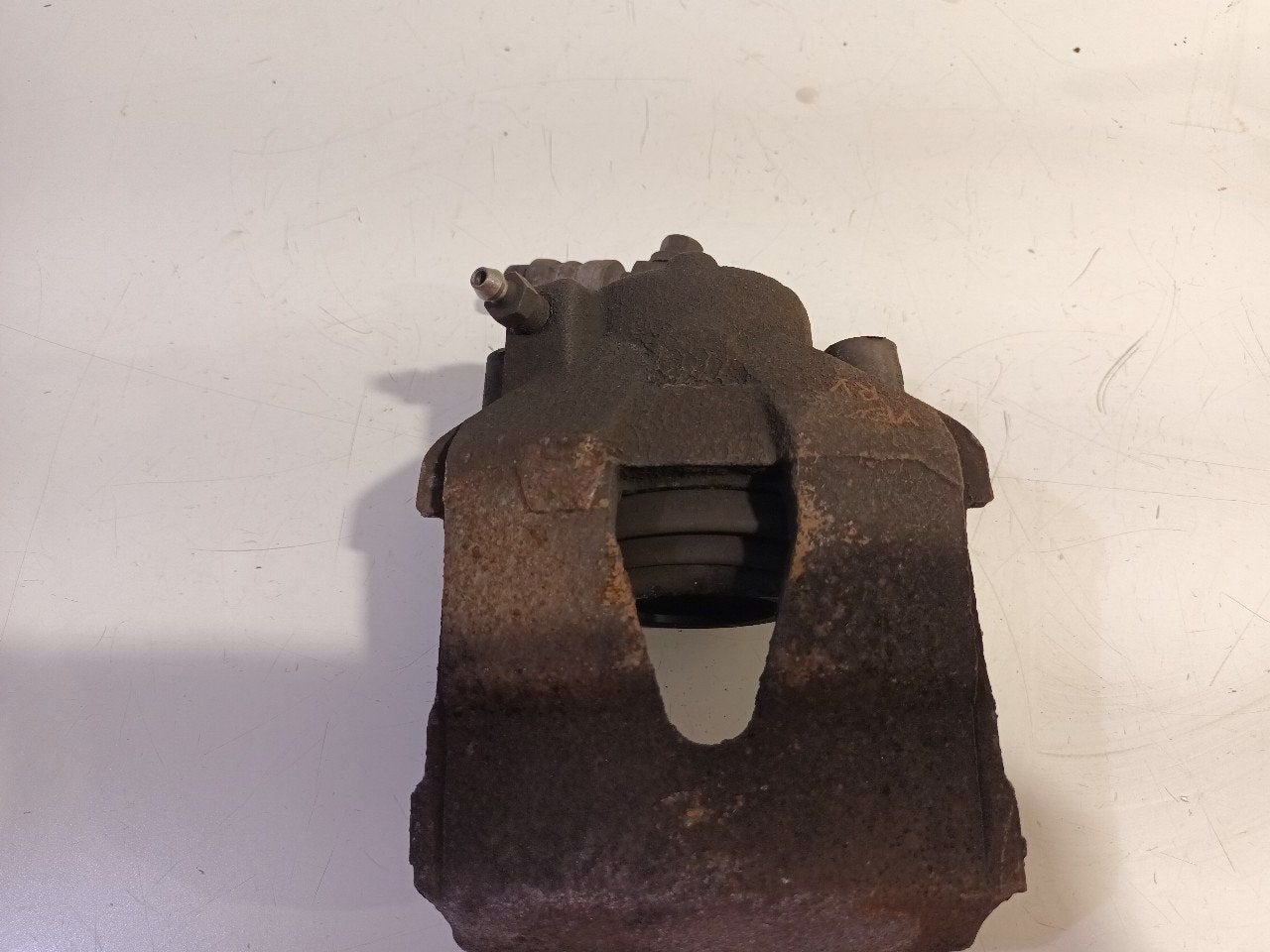 Remklauw rechts voor Seat Ibiza, Onderdelen@venauto.nl, Van der Ven Autorecycling B.V., Gebruikt, Ettenseweg 76, 4706 PB Roosendaal, The Netherlands