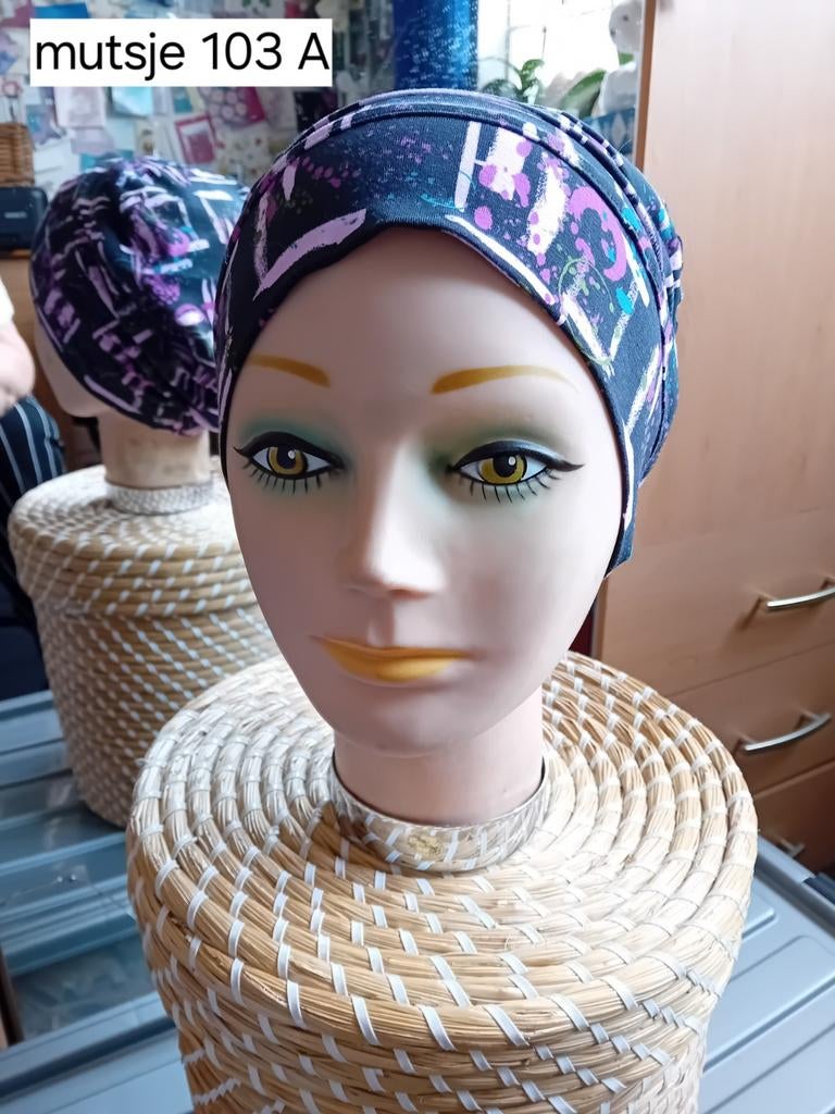 Chemo/ haarverlies mutsjes, Ophalen of Verzenden, Nieuw, Sjaal