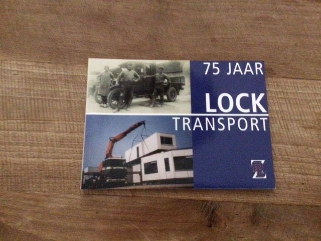 75 jaar LOCK transport, Ophalen of Verzenden, Zo goed als nieuw, Vrachtwagen