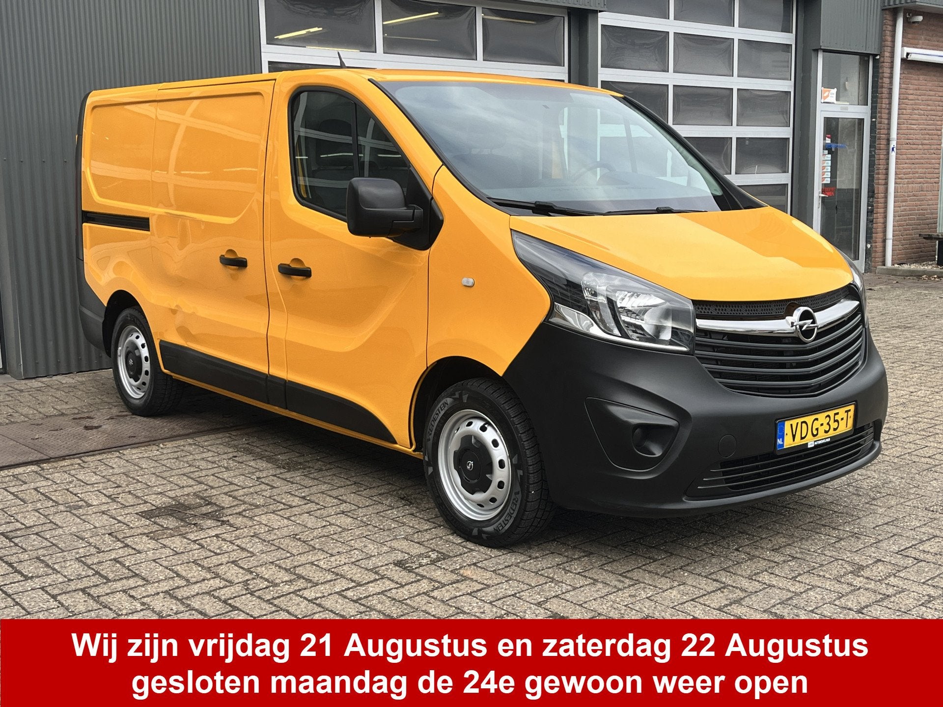 Opel Vivaro 1.6 CDTI L1H1 Airco Cruise control Trekhaak 200k, Auto's, Voorwielaandrijving, Stof, Gebruikt, Bedrijf