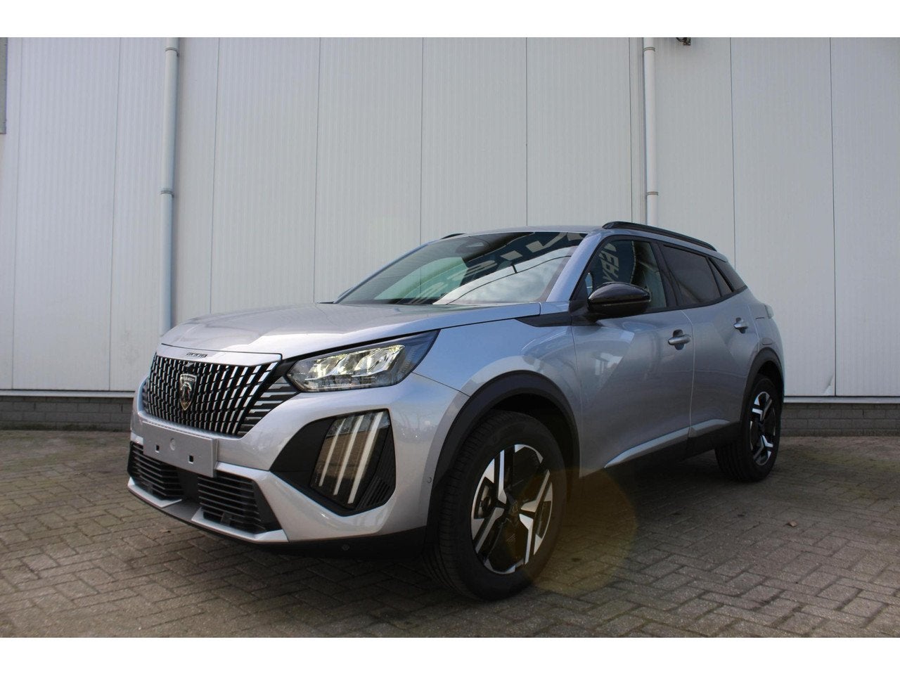 Peugeot 2008 1.2 Hybrid 145 Allure VOORRAAD VOORDEEL | Navig, Auto's, Automaat, Gebruikt, 1199 cc, Bedrijf