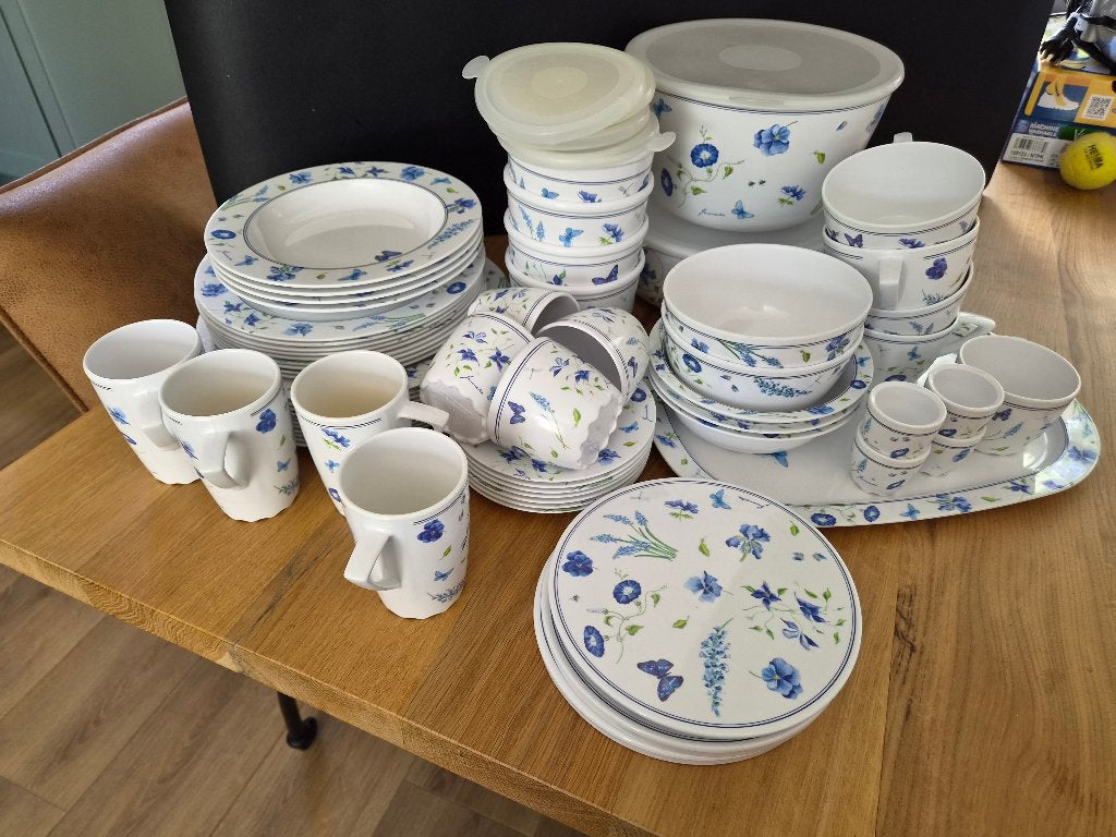 Janneke Brinkman Mepal servies met blauw bloemen, Ophalen of Verzenden, Gebruikt