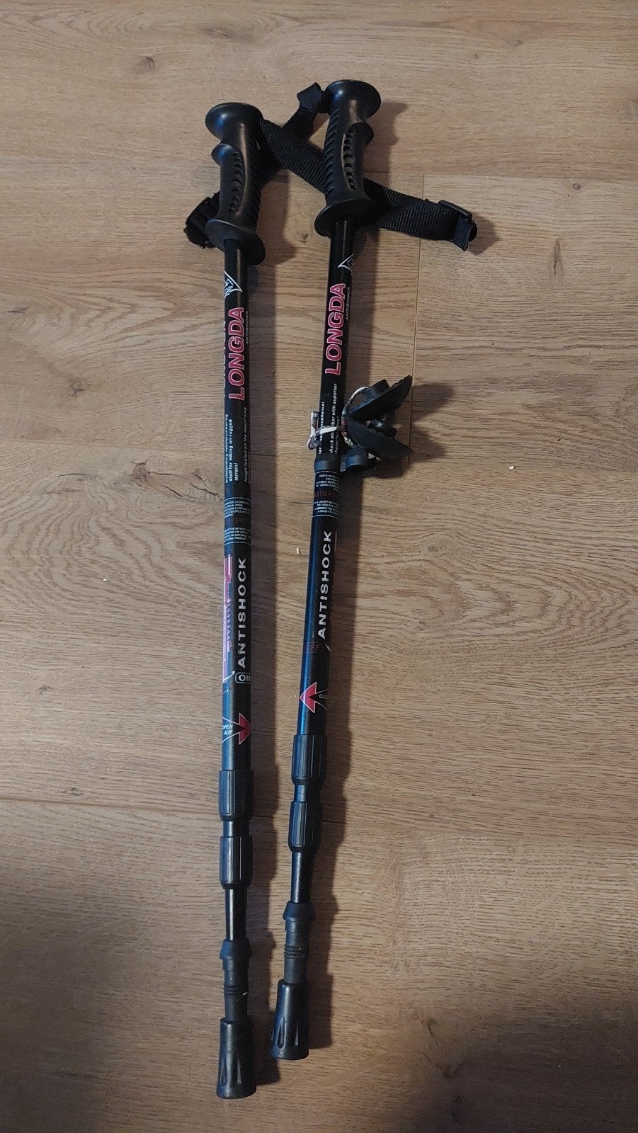 Longda Antishock Wandelstokken - Verstelbaar tot 1.40m, Ophalen, Gebruikt, Wandelstok