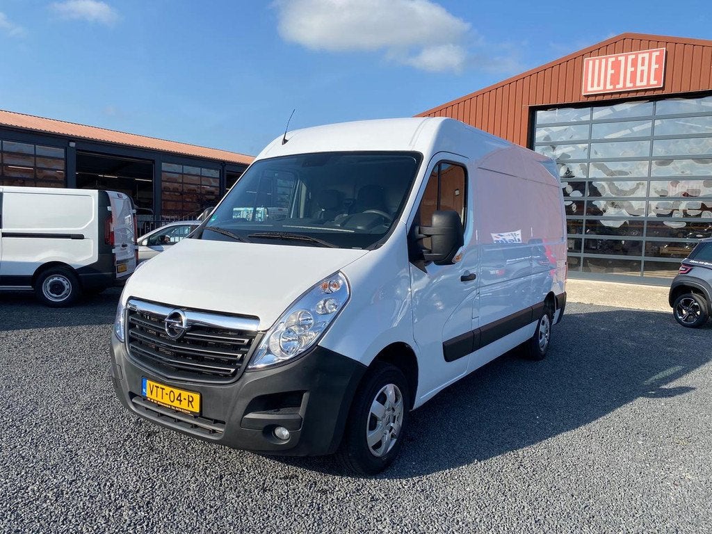 Opel Movano 2.3 CDTI 130PK L2H2 EDITION AIRCO NAVI CAMERA, Auto's, Keurmerk '100% Onderhouden', Stof, Gebruikt, 4 cilinders