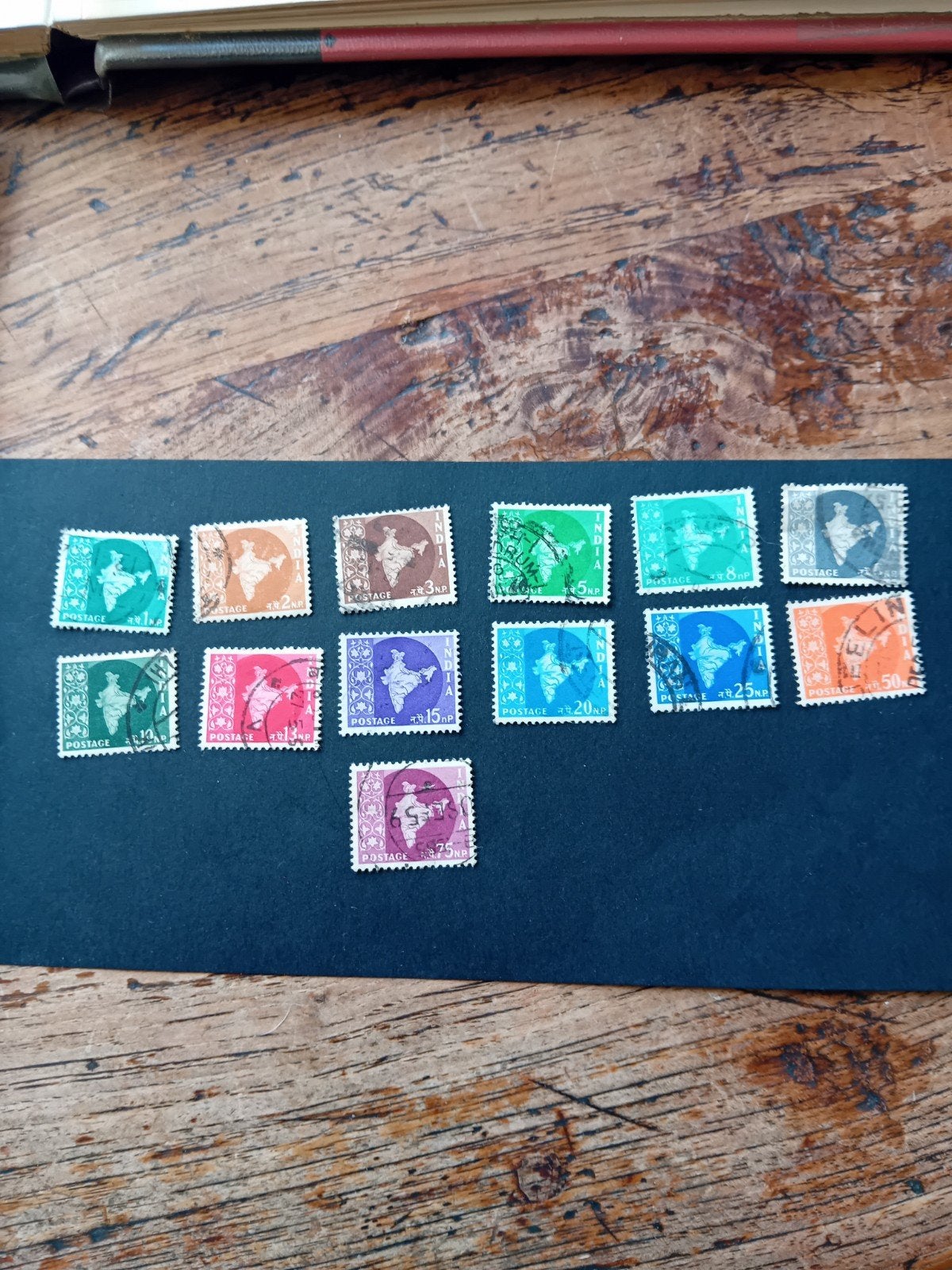 India Postzegels - Set van 12, Ophalen of Verzenden, Gestempeld, Zuid-Azië