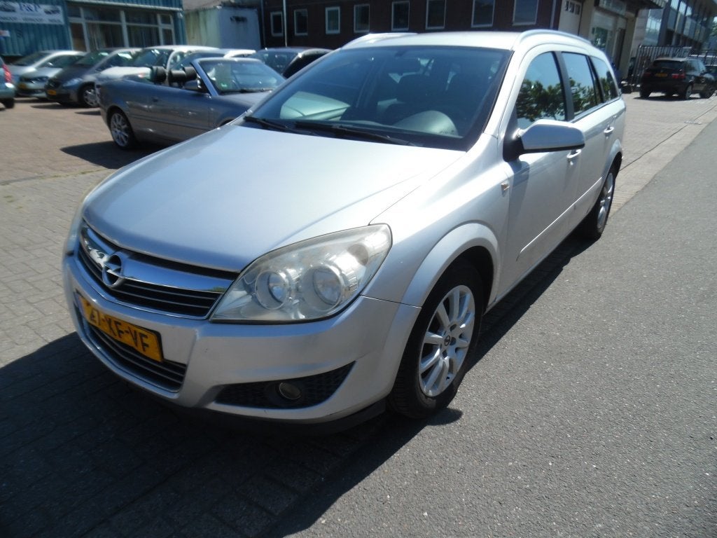 Opel Astra Wagon apk 3.27 1.6 Temptation airco (bj 2007), Voorwielaandrijving, 657 kg, 15 km/l, Gebruikt