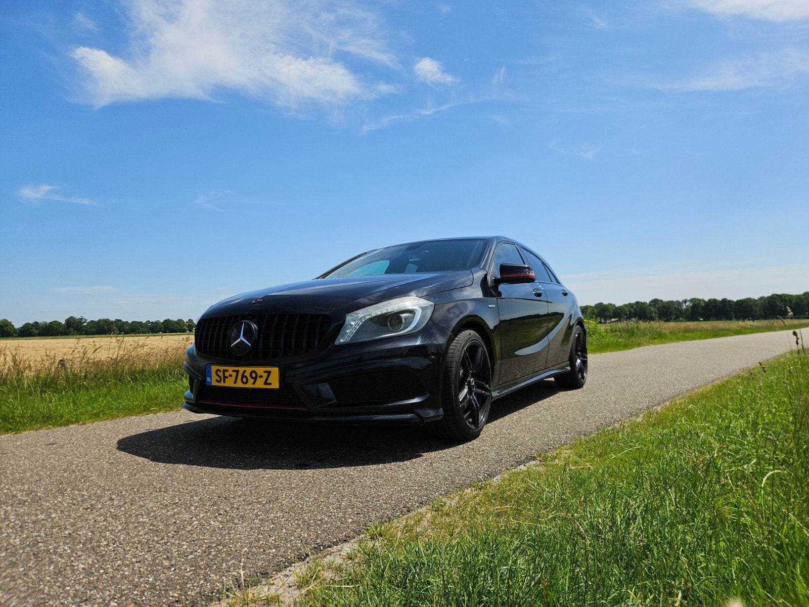 Mercedes-Benz A-Klasse A250 2.0 Sport Aut7 2013 Zwart, Auto's, 730 kg, 4 cilinders, Zwart, 1365 kg