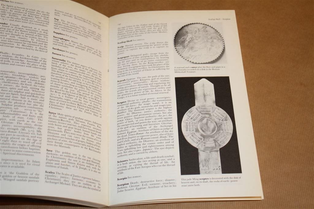 Een geïllustreerde encyclopedie van traditionele symbolen., Verzenden, Gelezen, Overige onderwerpen