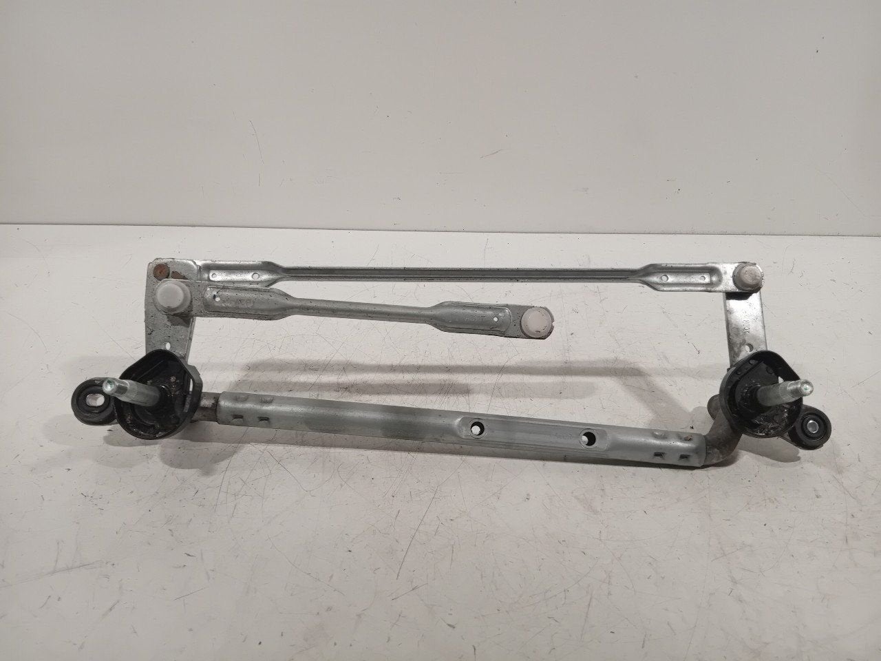 Ruitenwisser mechaniek voor Hyundai i10, Onderdelen@venauto.nl, Van der Ven Autorecycling B.V., Gebruikt, Ettenseweg 76, 4706 PB Roosendaal, The Netherlands