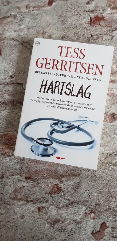 Tess Gerritsen - Hartslag, Ophalen of Verzenden, Zo goed als nieuw, Tess Gerritsen