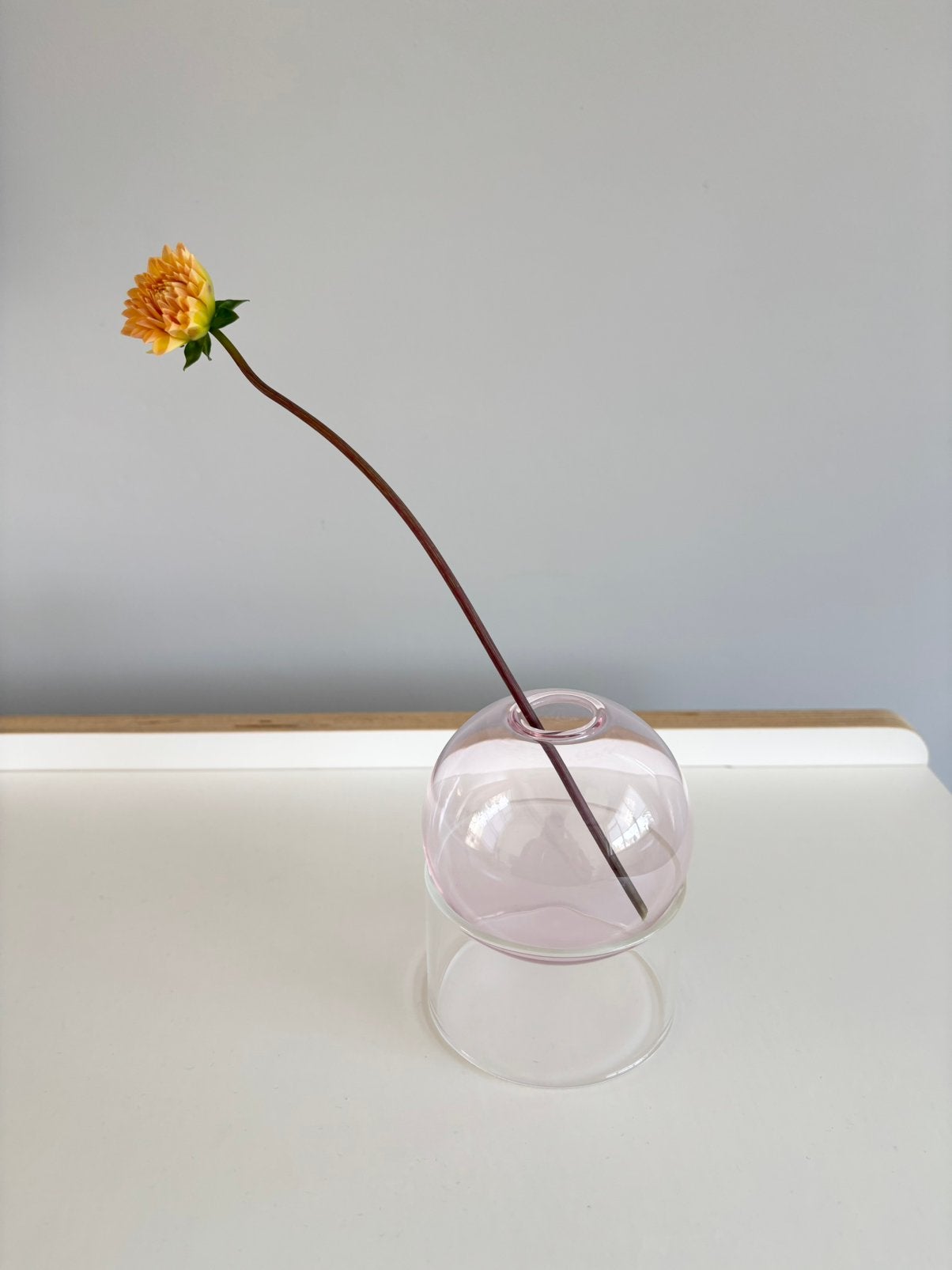 Vaasje Studio About Flower Bubble, Ophalen of Verzenden, Zo goed als nieuw, Glas