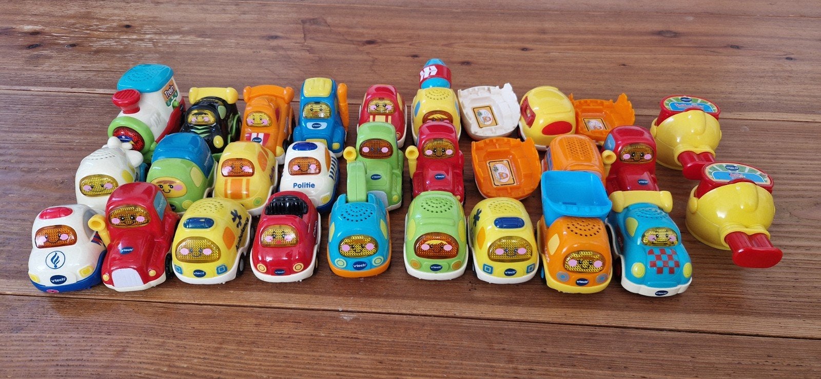 Grote VTech Toet Toet Auto's collectie met banen en meer., Ophalen, Gebruikt, 6 maanden tot 2 jaar