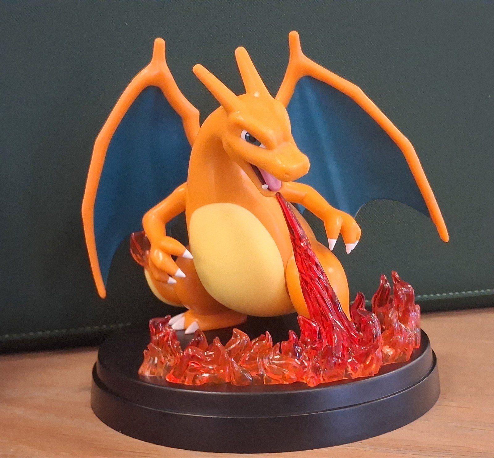 Charizard Statue, Spelcomputers en Games, 1 speler, Ophalen, Zo goed als nieuw, Vanaf 3 jaar