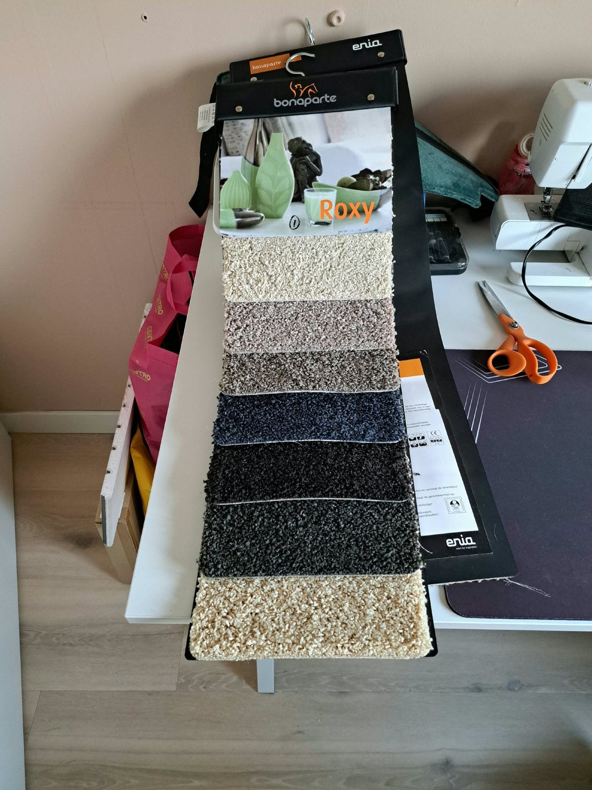 Interieur stylist, Ophalen of Verzenden, Zo goed als nieuw