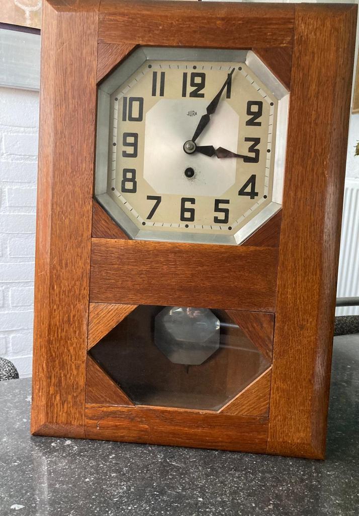 Antieke Jura Art Deco Wandklok Hout Jaren '20-'30, Antiek en Kunst, Antiek | Klokken, Ophalen