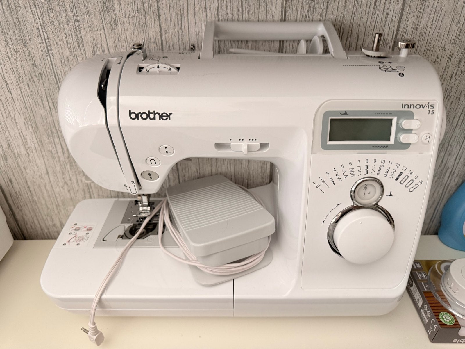 Brother Innov-is 15 Naaimachine - Zo goed als nieuw, Ophalen, Zo goed als nieuw, Naaimachine, Brother