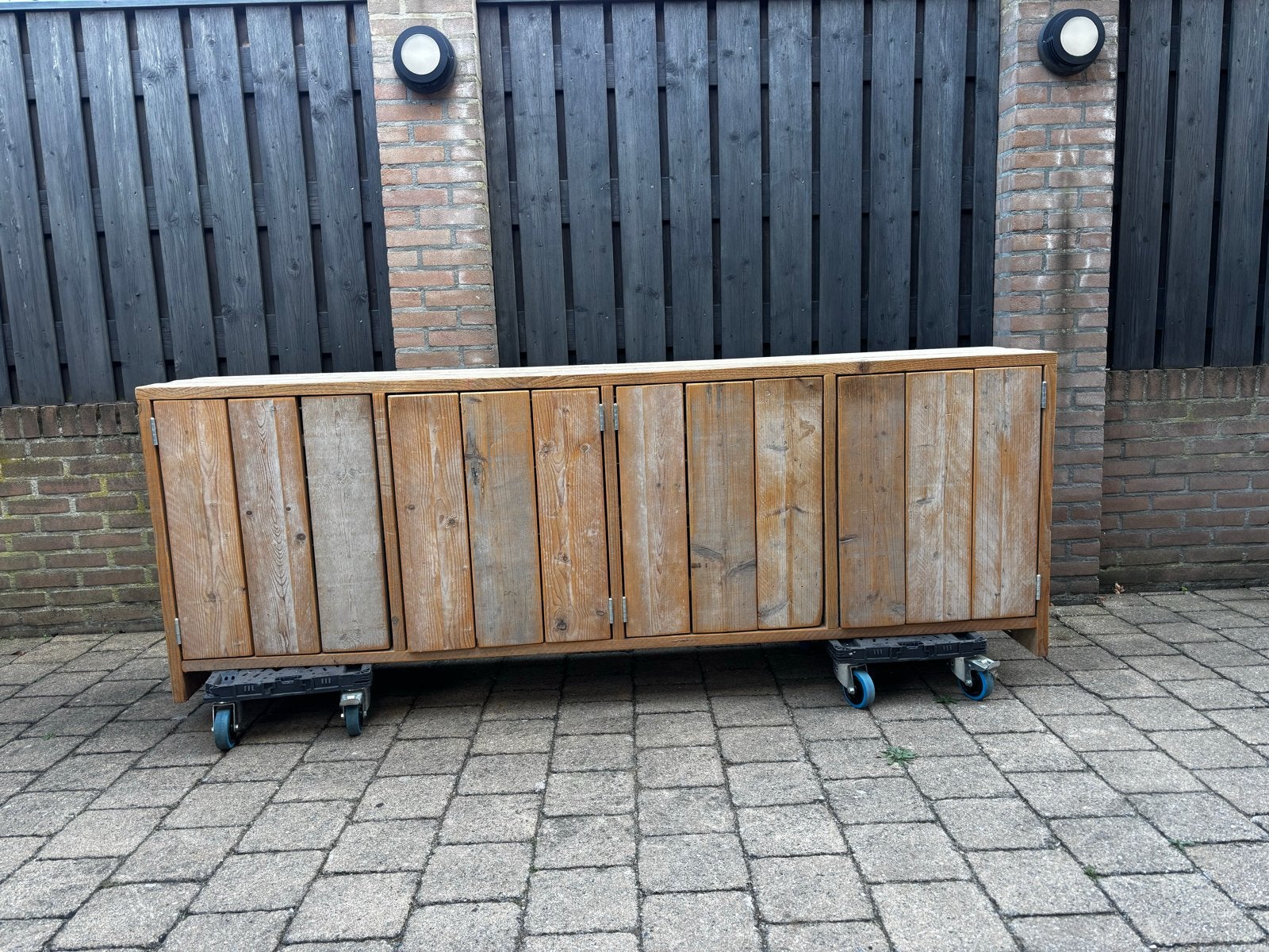 Massief steigerhouten dressoir, Ophalen, Gebruikt