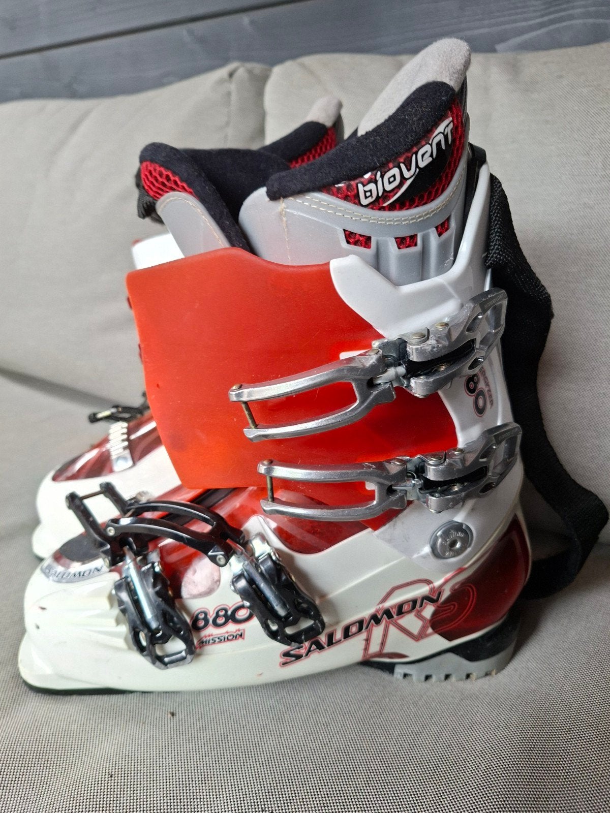 Salomon Mission 880  skischoenen 27.5, 160 tot 180 cm, Gebruikt, Schoenen, Skiën