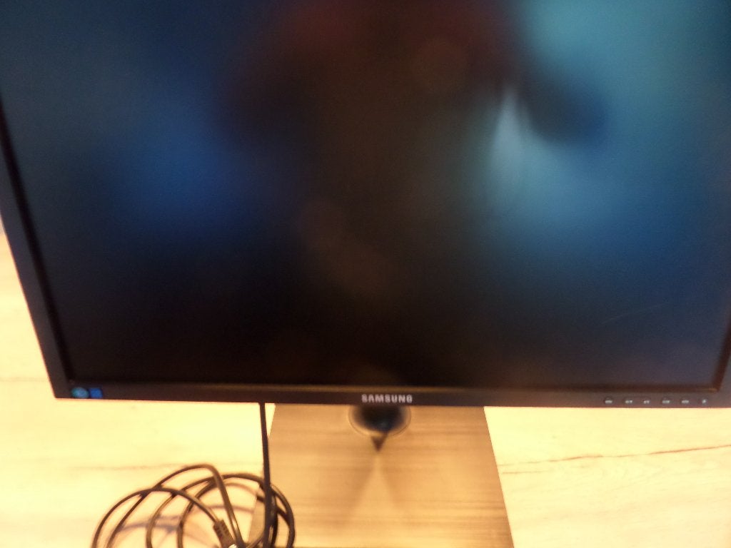 Monitor .  24 inch, Ophalen, Gebruikt, Full HD, 60 Hz of minder