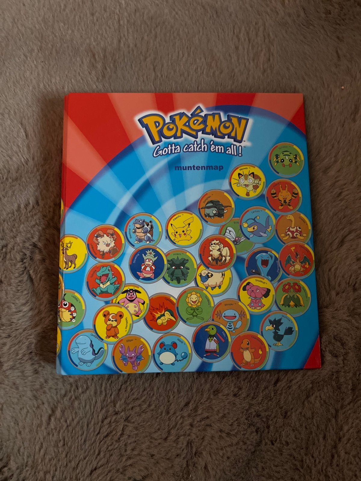 Pokémon Muntenmap 2001 - Zeer Goede Staat (2 munten missen), Ophalen of Verzenden, Zo goed als nieuw, Overige typen