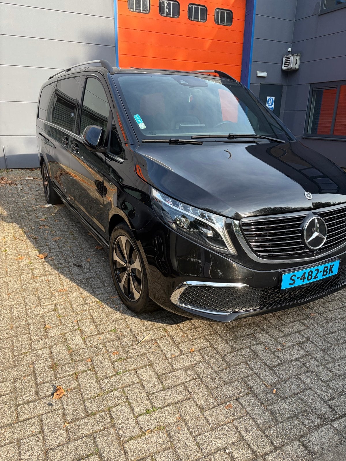 Mercedes-Benz EQV Avantgarde L3, Auto's, Bestelauto's, 8 stoelen, 95 pk, Elektrisch, Particulier