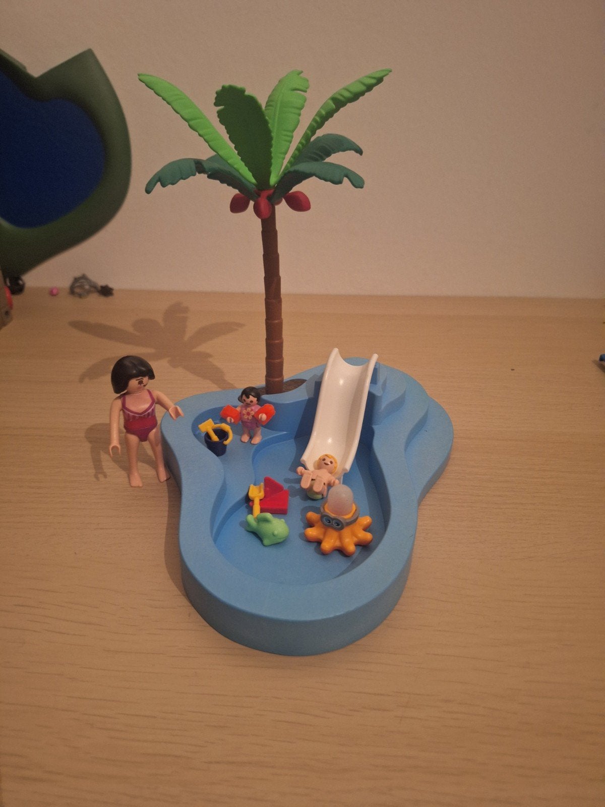 Playmobil Summer Fun Babyzwembad met Glijbaan set 6673, Kinderen en Baby's, Speelgoed | Playmobil, Ophalen of Verzenden, Gebruikt
