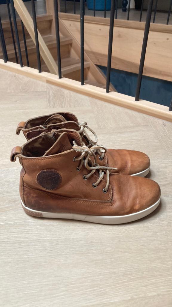Jongens sneakers/schoenen maat 37, Schoenen, Ophalen of Verzenden, Zo goed als nieuw, Jongen