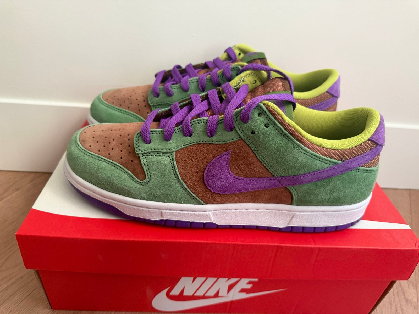 Nike Dunk Low Ugly Duckling Veneer US 10 - EU 44 Nieuw, Ophalen of Verzenden, Nieuw, Overige kleuren, Sneakers of Gympen