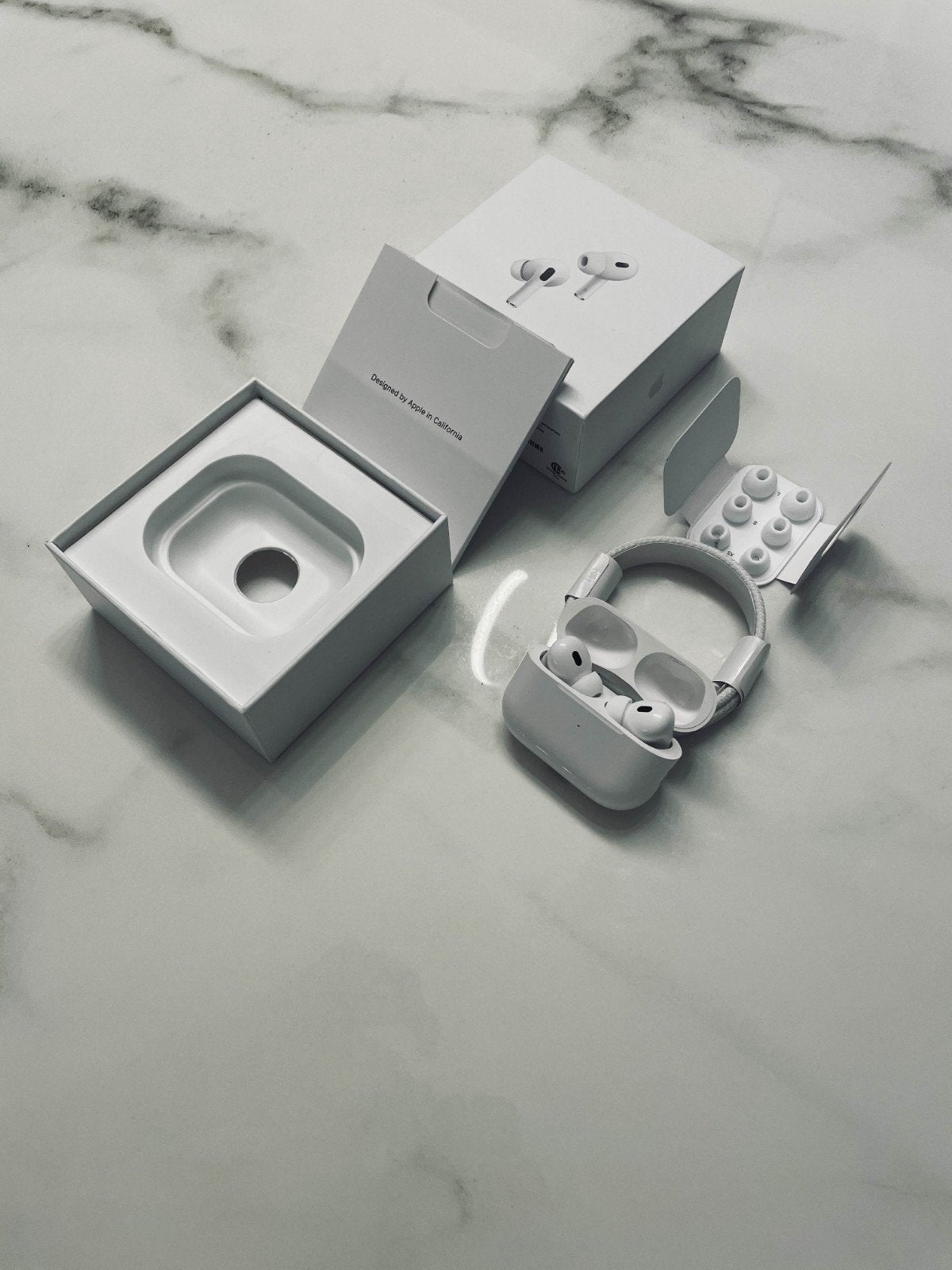 Apple AirPods Pro 3e generatie - Nieuw, Audio, Tv en Foto, In-ear, Verzenden, Zo goed als nieuw, Wit