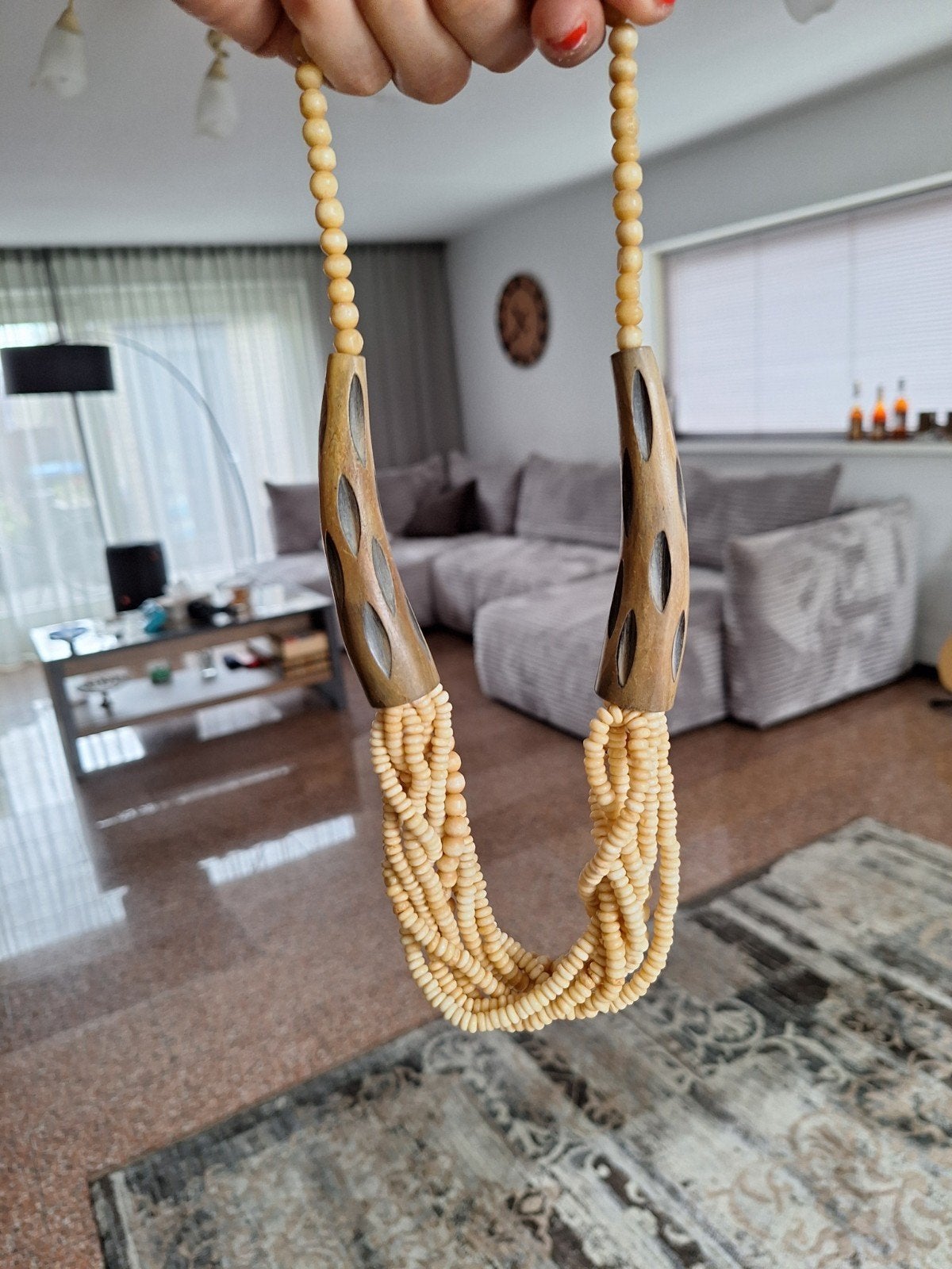 Unieke handgemaakte houten en kralen ketting, Ophalen of Verzenden, Zo goed als nieuw, Beige, Overige materialen