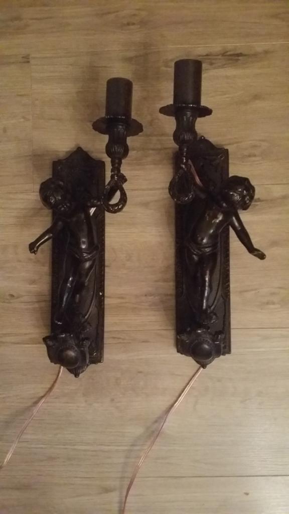 Antieke bronzen wand lampen met een cupido, Antiek en Kunst, Antiek | Lampen, Ophalen of Verzenden