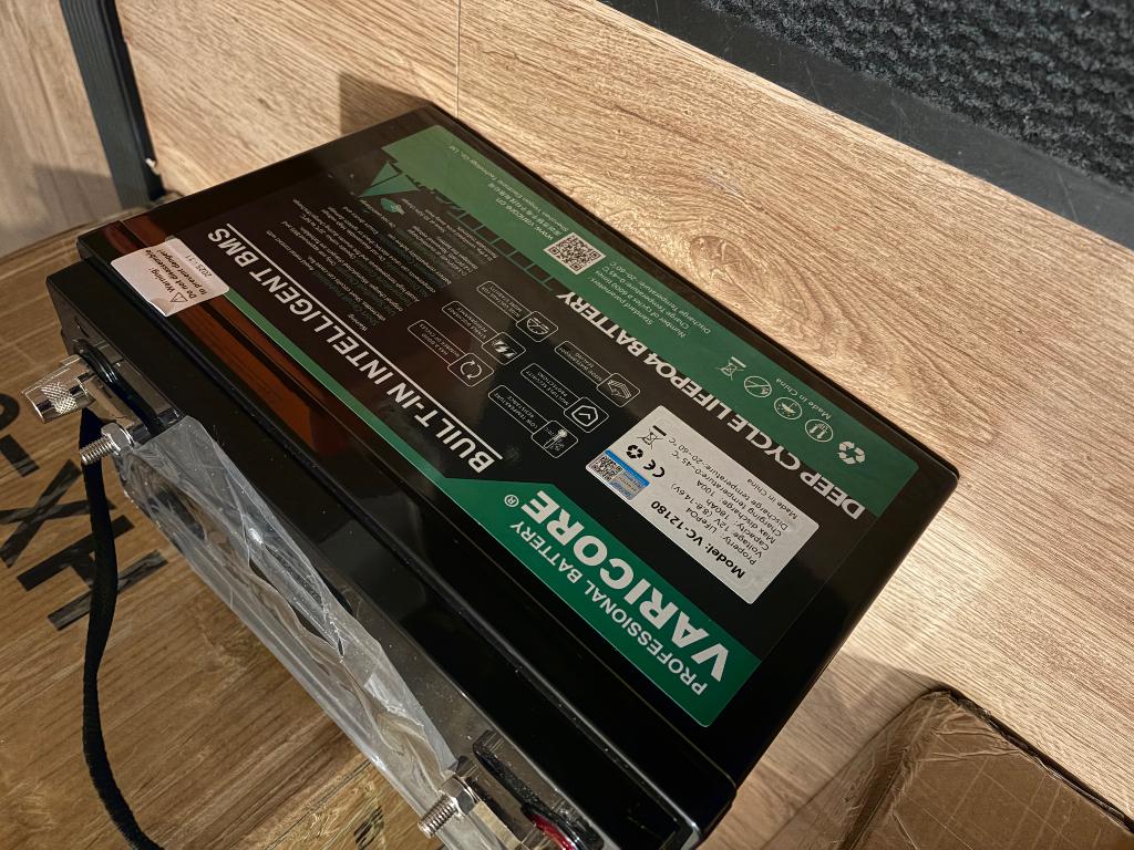Lifepo4 180ah accu gloednieuw, Auto-onderdelen, Accu's en Toebehoren, Ophalen of Verzenden, Nieuw