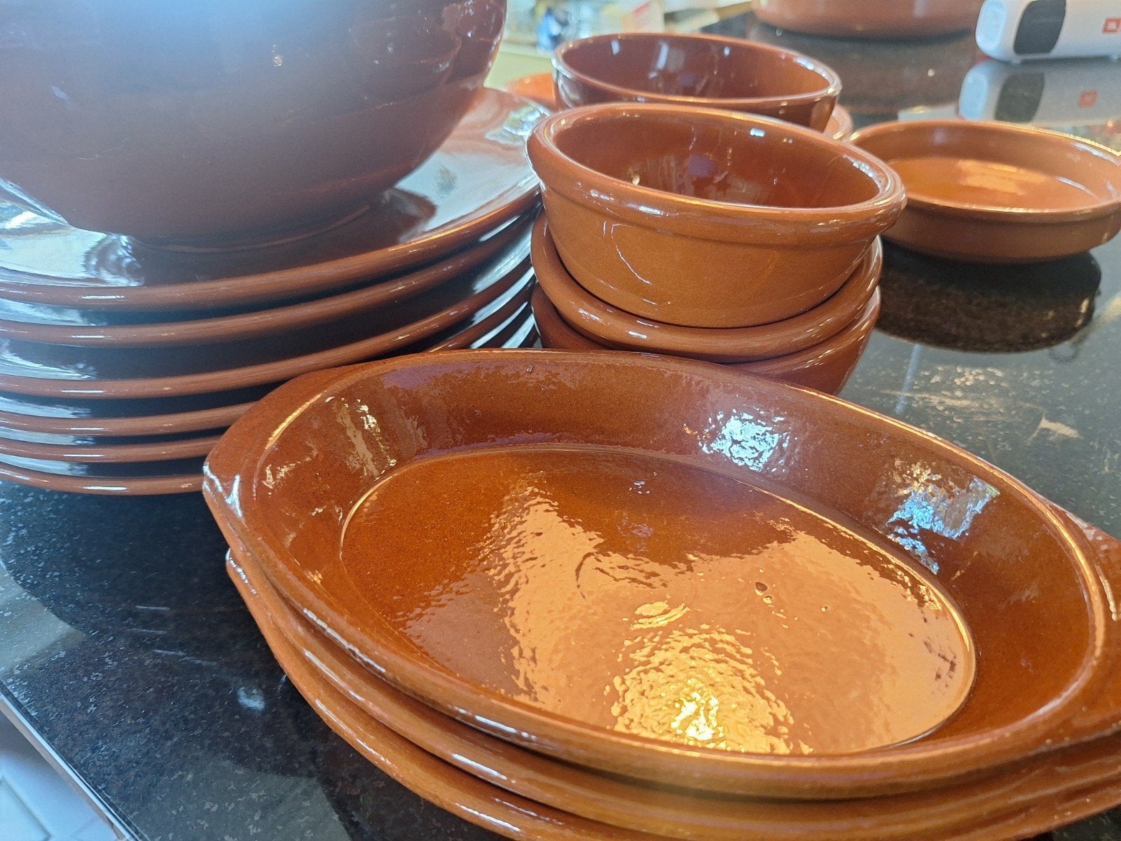Spaans Tapas Servies - Aardewerk Schalen en Kommen, Ophalen of Verzenden, Zo goed als nieuw, Aardewerk, Compleet servies