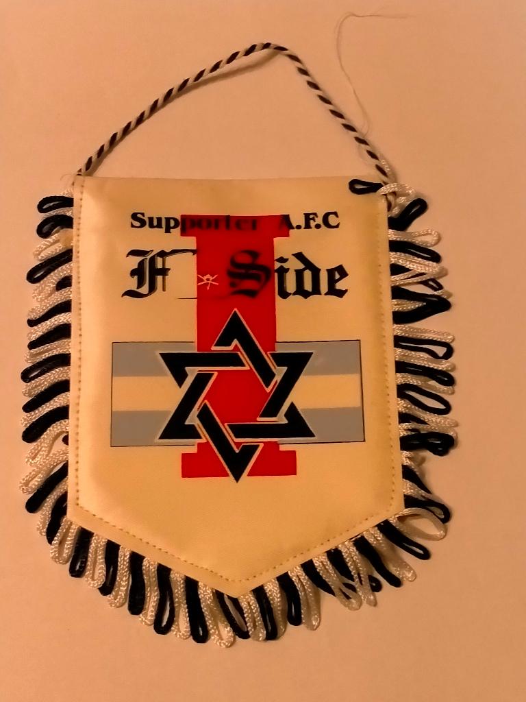 A.F.C. Ajax F-side voetbal vintage logo vaantje club, Verzamelen, Sportartikelen en Voetbal, Verzenden, Zo goed als nieuw, Ajax