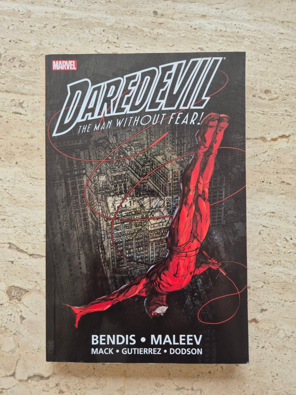 Daredevil by Bendis & Maleev Ultimate Collection Book 1, Boeken, Strips | Comics, Eén comic, Ophalen of Verzenden, Amerika