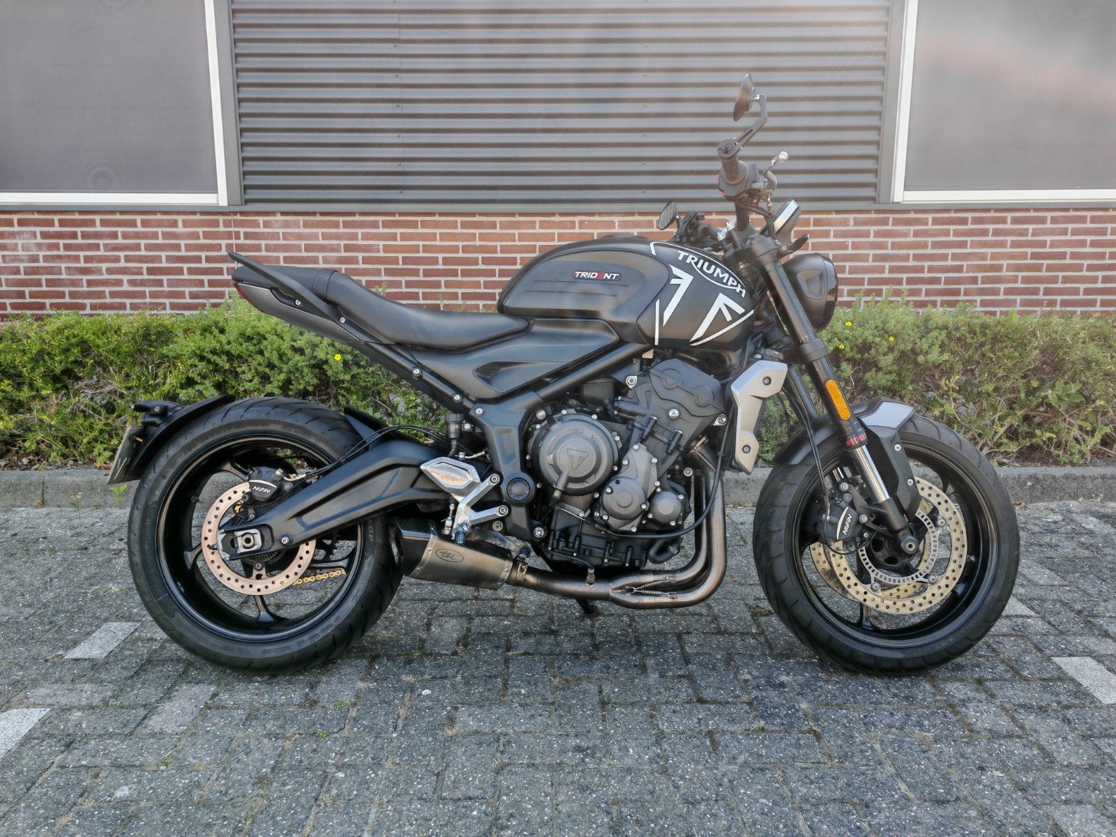 Triumph Trident 660 - A2 - Full option, Handvatverwarming, 660 cc, 3 cilinders, Particulier