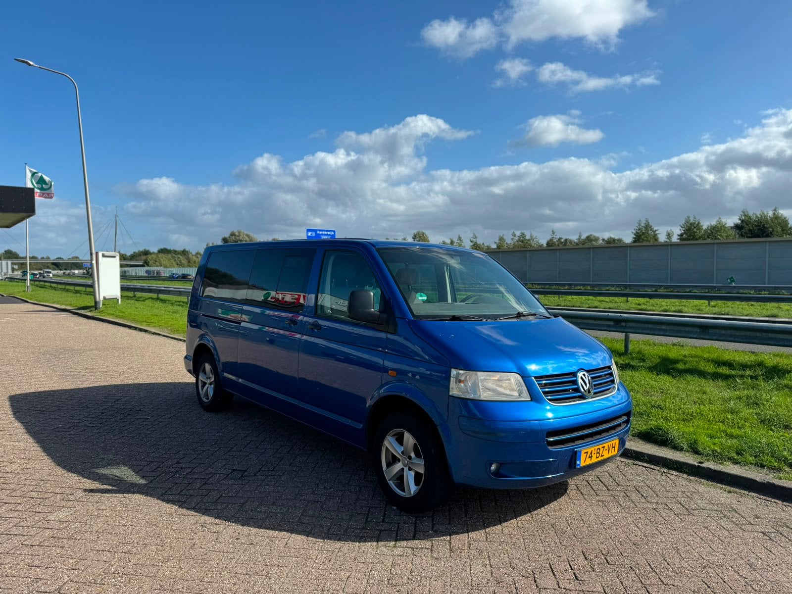 Volkswagen Transporter 2.5 TDI 1.0 96KW DC 2006, Voorwielaandrijving, Volkswagen, 2020 kg, Origineel Nederlands