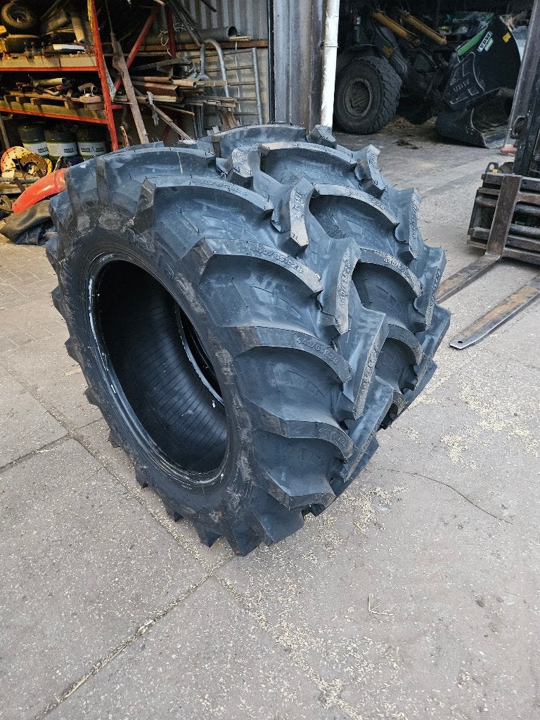 Petlas 440/65R28. Nieuw!, Zakelijke goederen, Ophalen