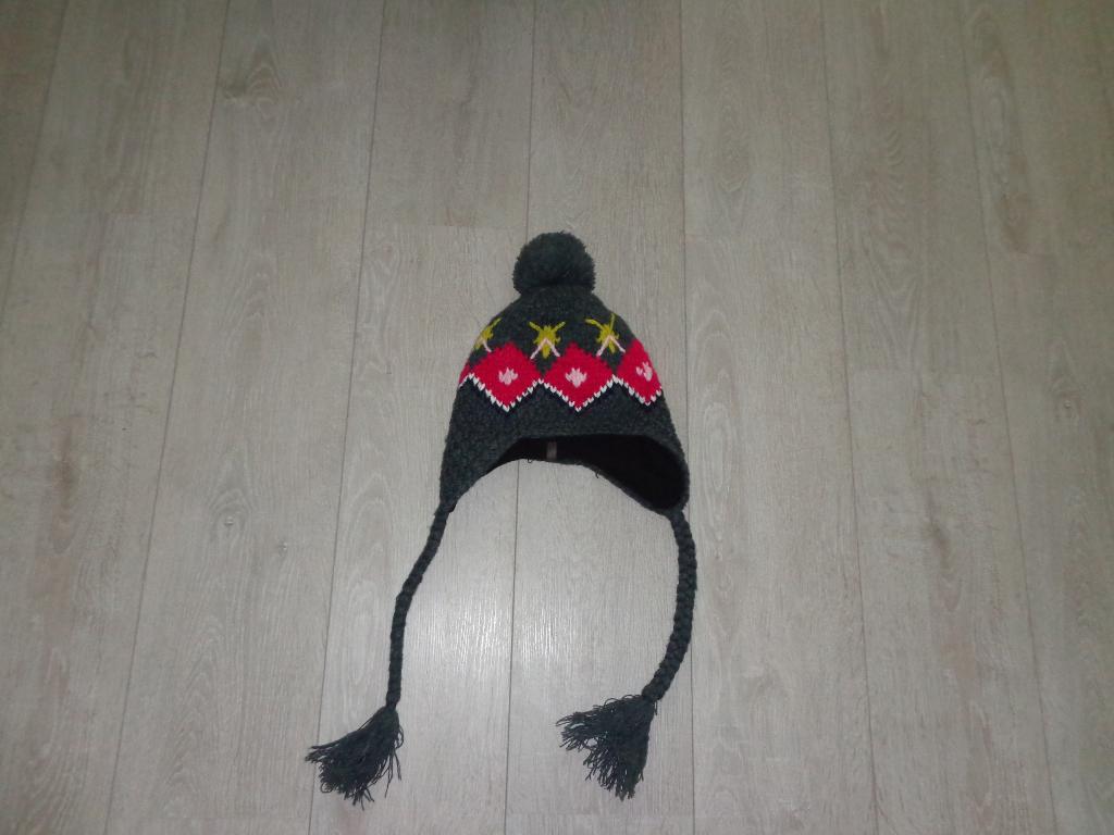 grappige damesmuts van BARTS, one size, Ophalen of Verzenden, Gedragen, Maat 38/40 (M), Muts