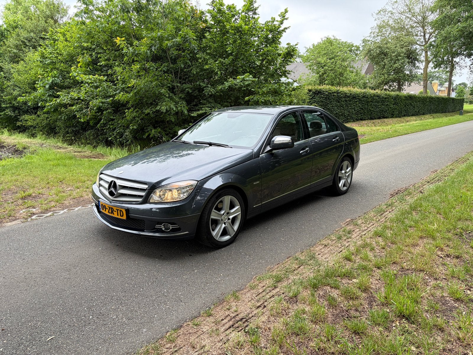 Mercedes-Benz C-Klasse 2.5 v6 C230 Sedan AUT 2008 Grijs, Auto's, Automaat, Achterwielaandrijving, 1800 kg, 2496 cc