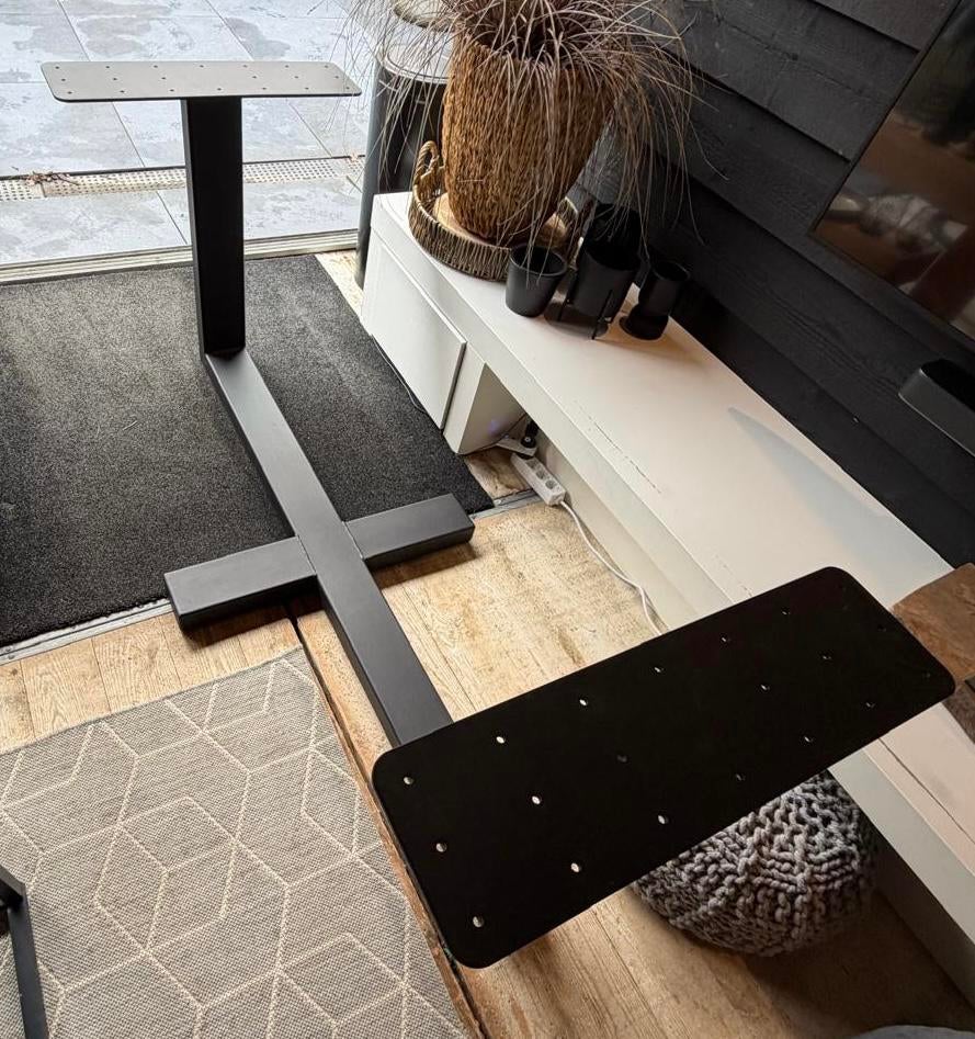 Stalen onderstel eettafel RAL 9004 gemoffeld, Ophalen, 50 tot 100 cm, Zo goed als nieuw, Vijf personen of meer