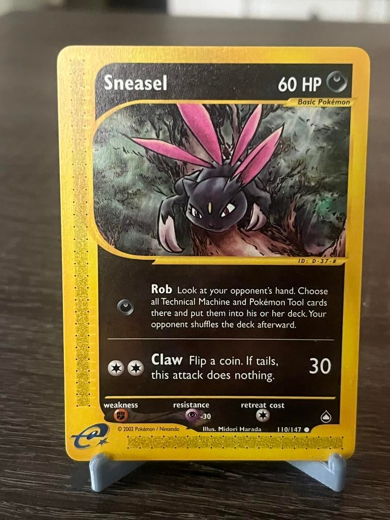 Sneasel (110/147) - Aquapolis - EX, Ophalen of Verzenden, Zo goed als nieuw, Losse kaart