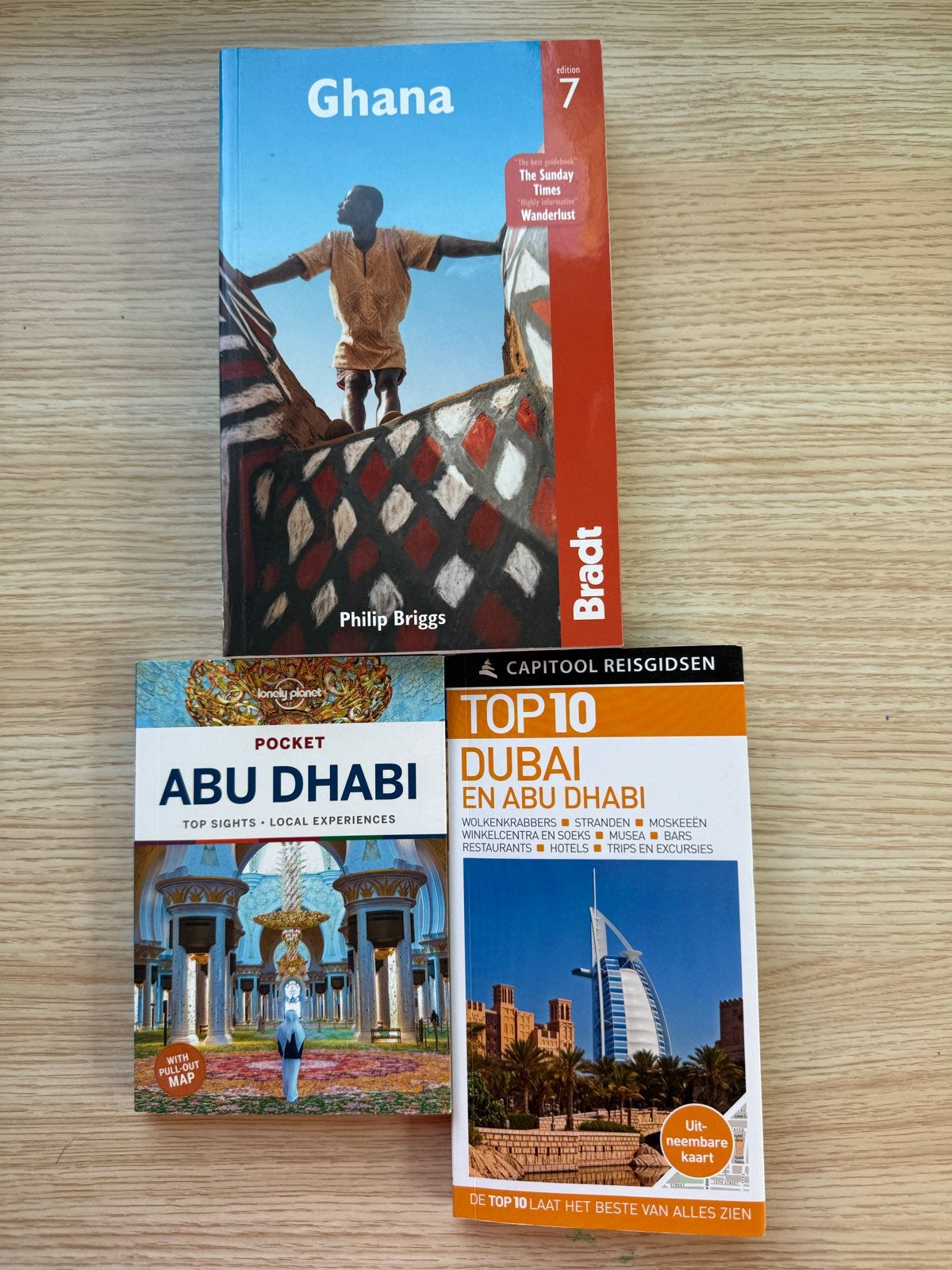 Reisgidsen: Ghana, Abu Dhabi, Dubai (Bradt, Lonely Planet, C, Boeken, Afrika, Zo goed als nieuw, Reisgids of -boek, Ophalen