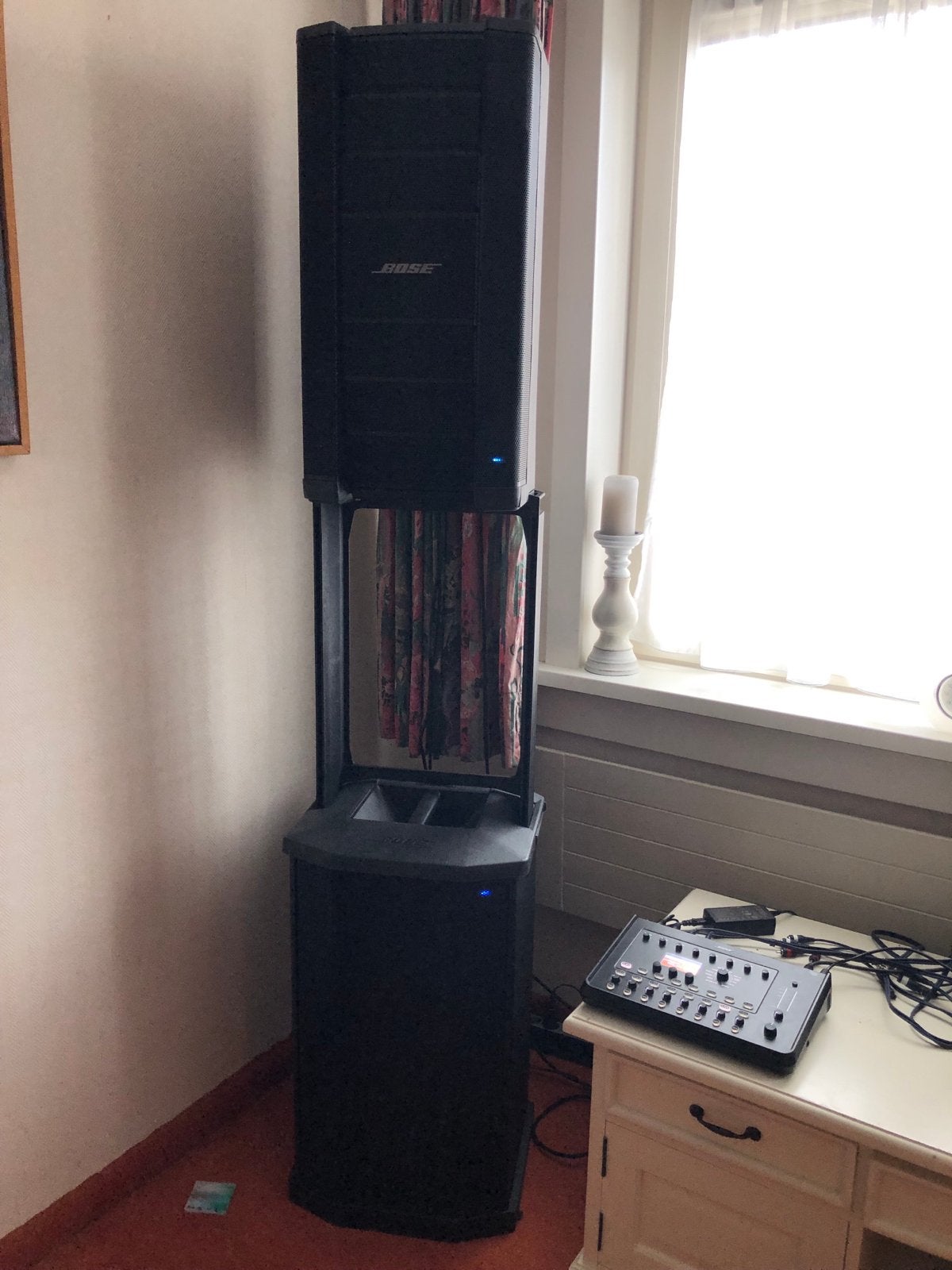 Bose F1 812 en T4S Mixer wegens beëindiging hobby, Ophalen of Verzenden, Zo goed als nieuw, 5 tot 10 kanalen, Microfooningang