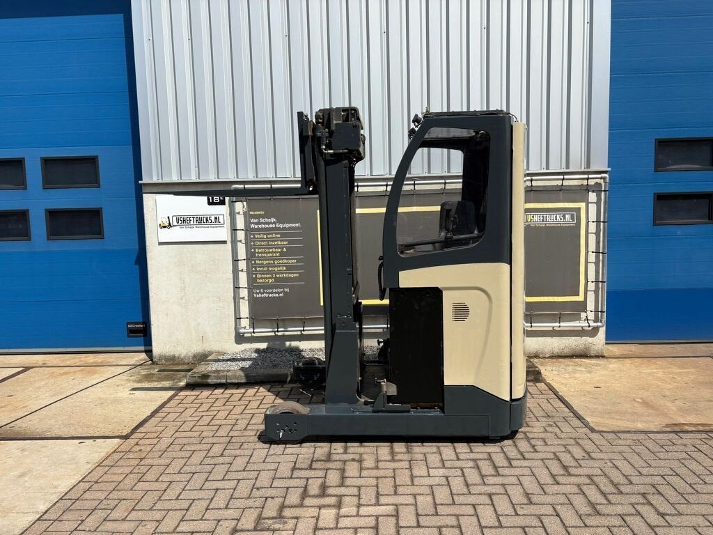VS-22858 Reachtruck Crown ESR4020 7140mm, 1000 tot 2000 kg, Elektrisch, Reachtruck, Crown
